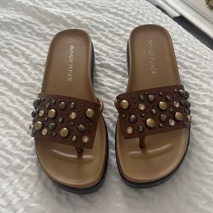 Brand New Fifi Donald Pliner Size 8